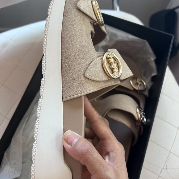 Coach Platforms Size 7; Like New! - Picture 3 of 6